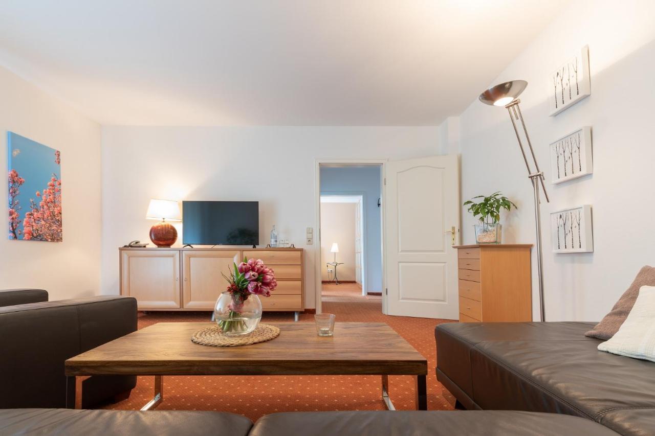 Seehotel Lindenhof Lychen Esterno foto