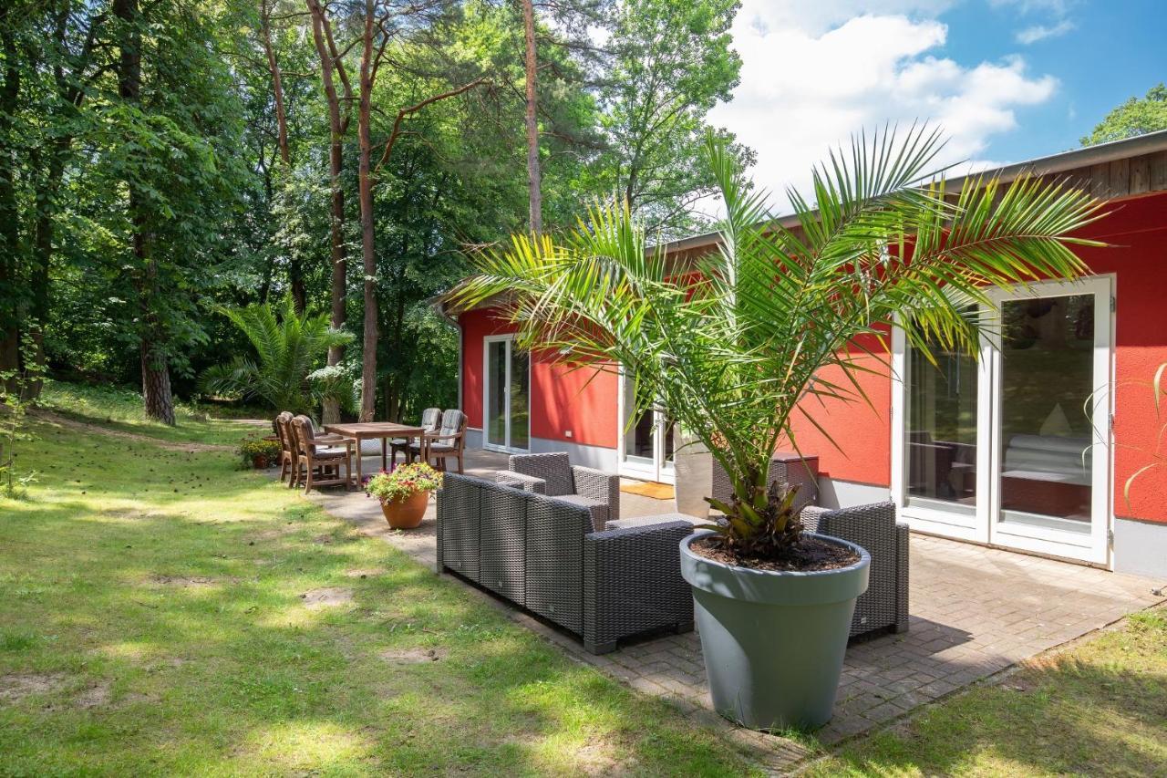 Seehotel Lindenhof Lychen Esterno foto